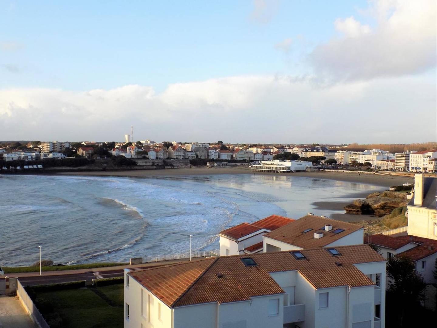 Royan - Pleine Vue Mer Pour Cet Appartement Classe 2 Etoiles - Les Tamaris Exterior photo