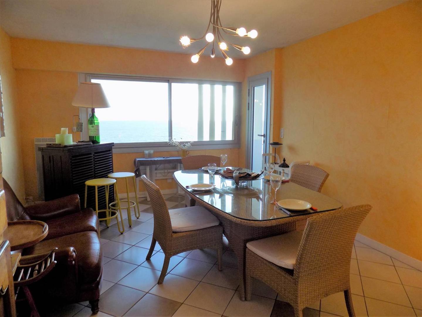 Royan - Pleine Vue Mer Pour Cet Appartement Classe 2 Etoiles - Les Tamaris Exterior photo